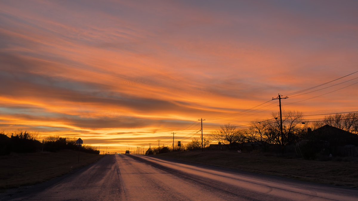 🌪💙⚾️🎙Meri ✌🏻❤️💛🌪 tweet media