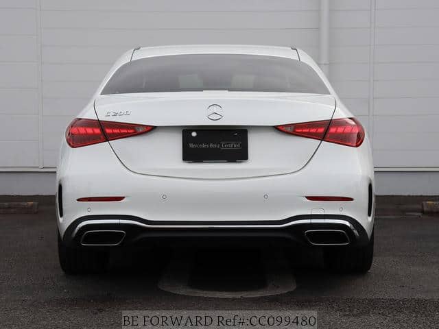 BE FORWARD tweet media