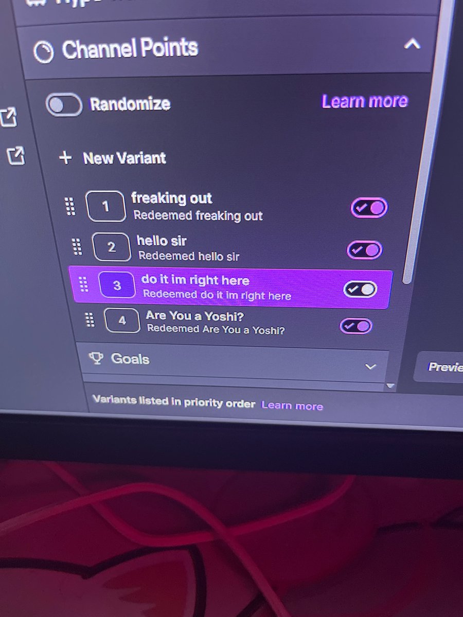DaJuzzi420's tweet photo. Now we got some sound board stuff for da chat https://t.co/GfkkladXoJ