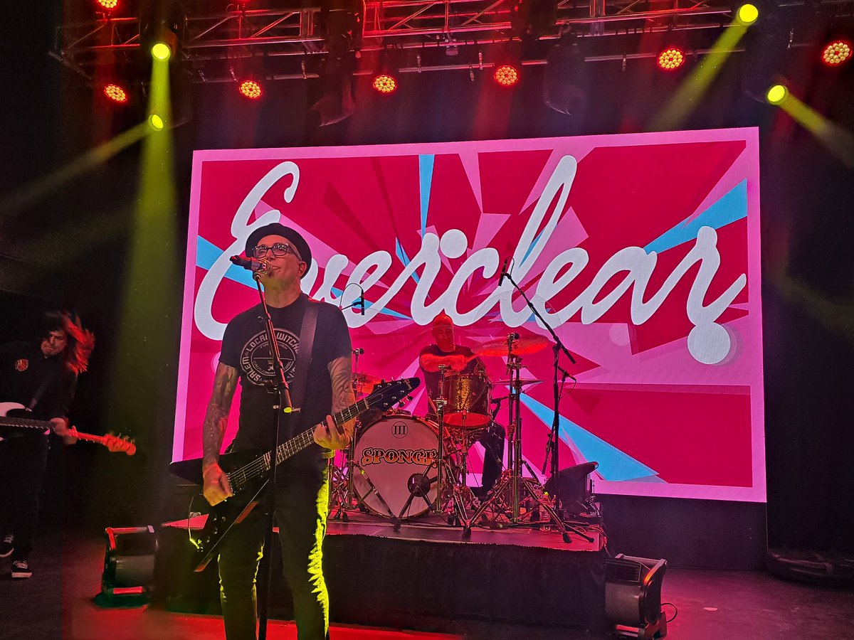 David Midwest AF tweet media