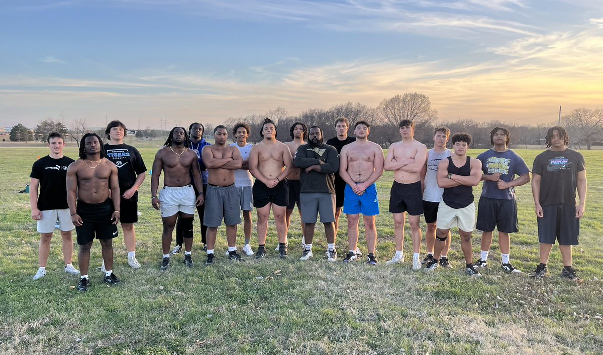 Coach James Tabor tweet media