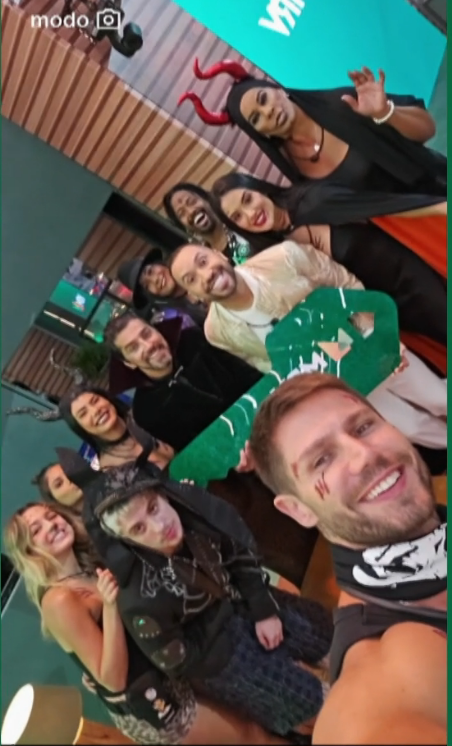 Central Reality tweet media