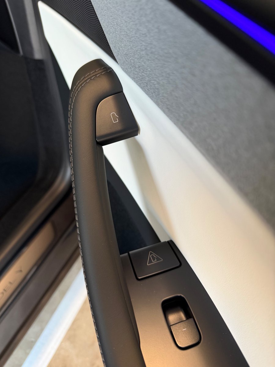 Whole Mars Catalog tweet media