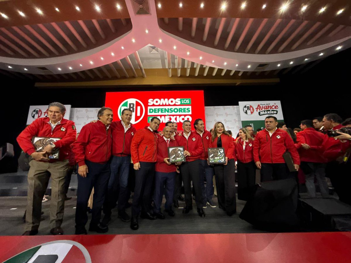 Hoy en conferencia de prensa convocada por el presidente del <a href="/pri_nacional/">PRI</a> el senador <a href="/alitomorenoc/">Alejandro Moreno</a> se trazó el rumbo y la estrategia del PRI rumbo al 27