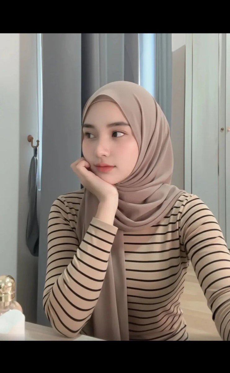 สุไรนี tweet media