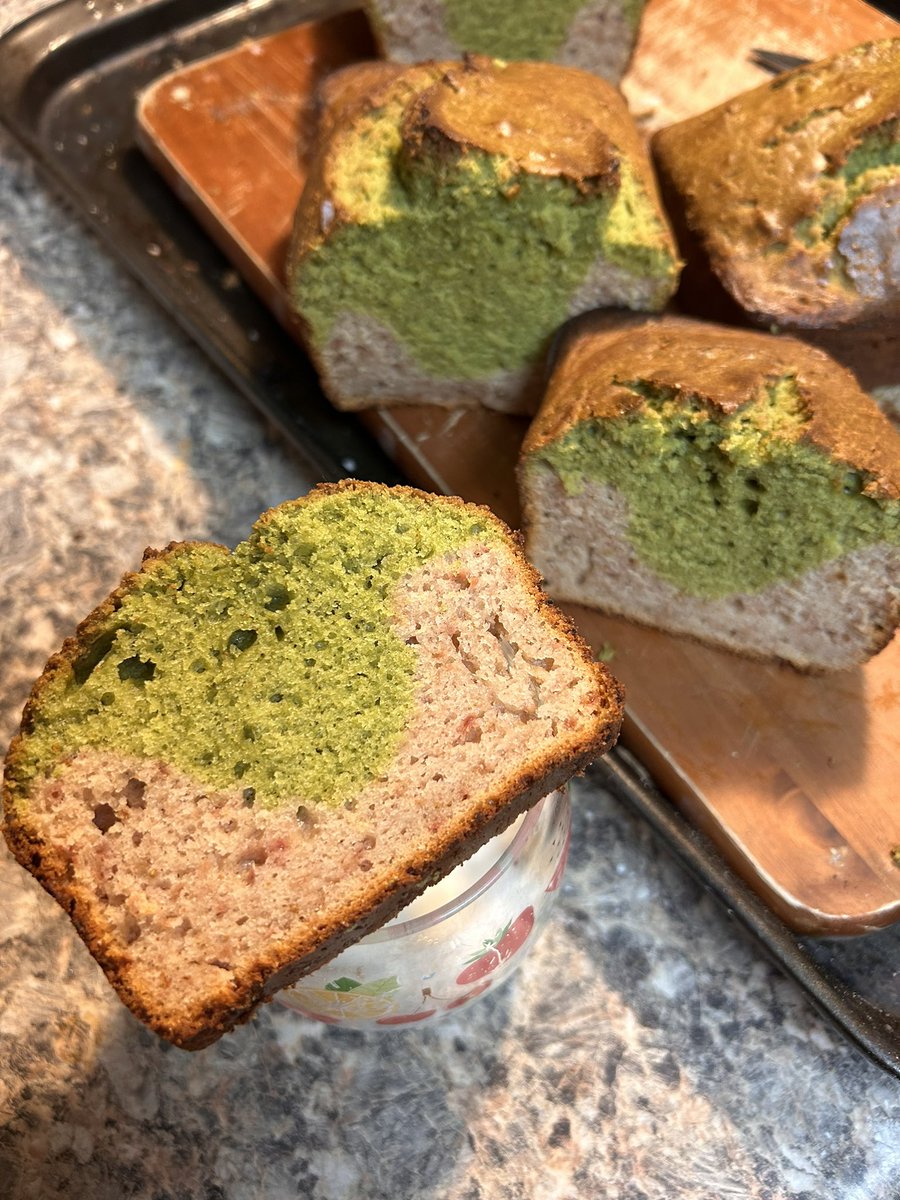 The Classic Wife ☦️ tweet media