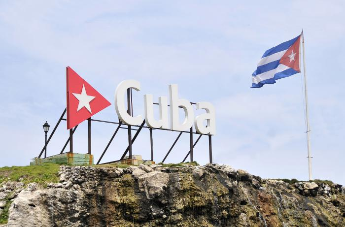 Ese imperialismo y sus aliados cargan con la responsabilidad histórica de la sangre de nuestros hijos caídos y del sufrimiento de pueblos enteros. Invaden, destruyen y luego inventan pretextos. #CubaViveEnSuHistoría #VillaClaraConTodos