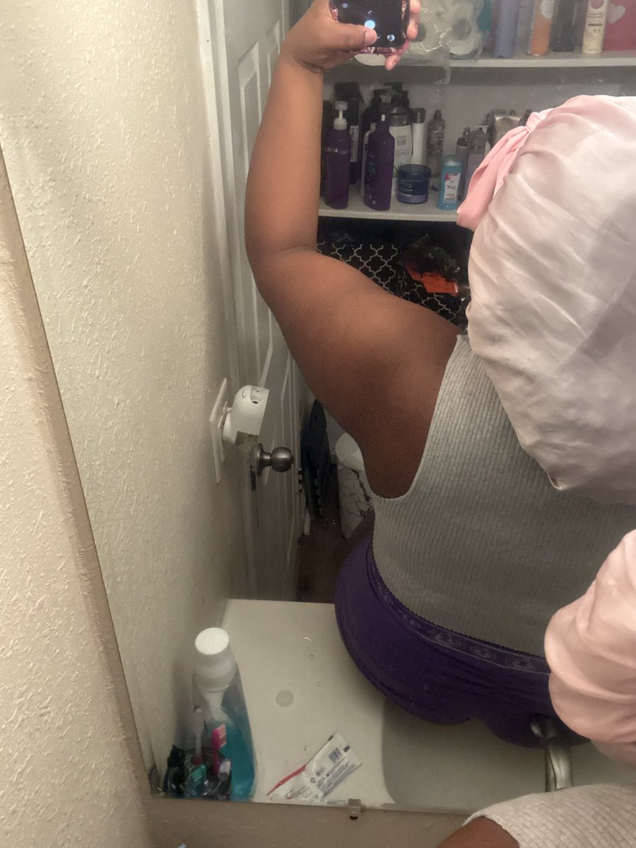 DaQueennetti's tweet photo. https://t.co/Wt60foQGD5