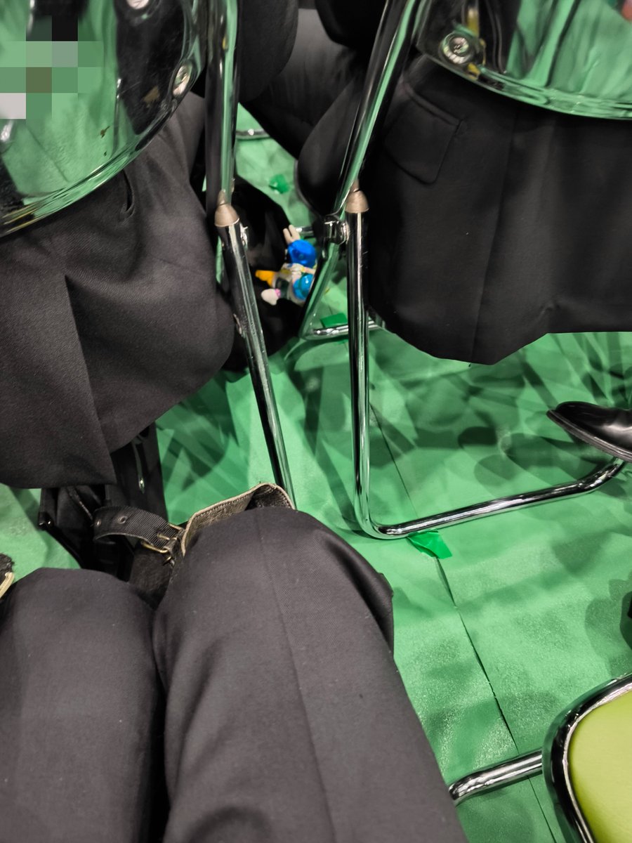 あवた tweet media