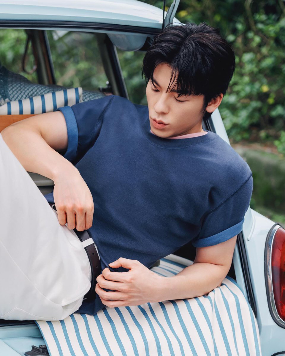 _xihuan24's tweet photo. 20260319 허광한 x 유니클로 타이완
첫사진 뭐야 몸 뭐야 https://t.co/VroZ5IwV2e