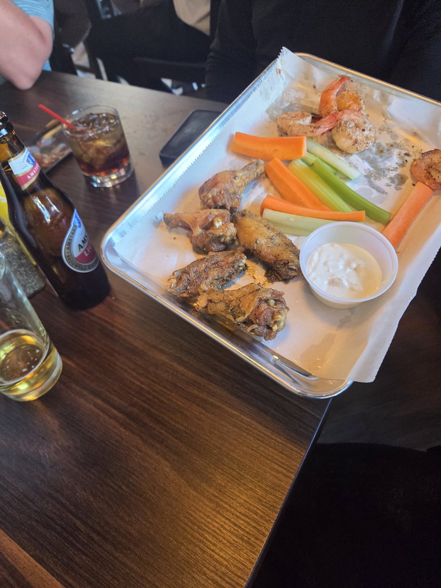 Tomahawkin tweet media