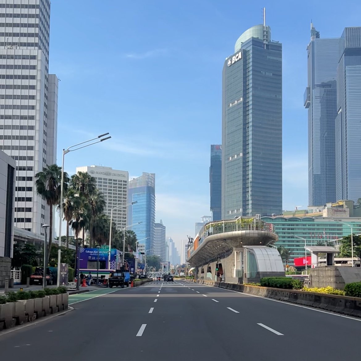 𝐦𝐢𝐥𝐥 tweet media