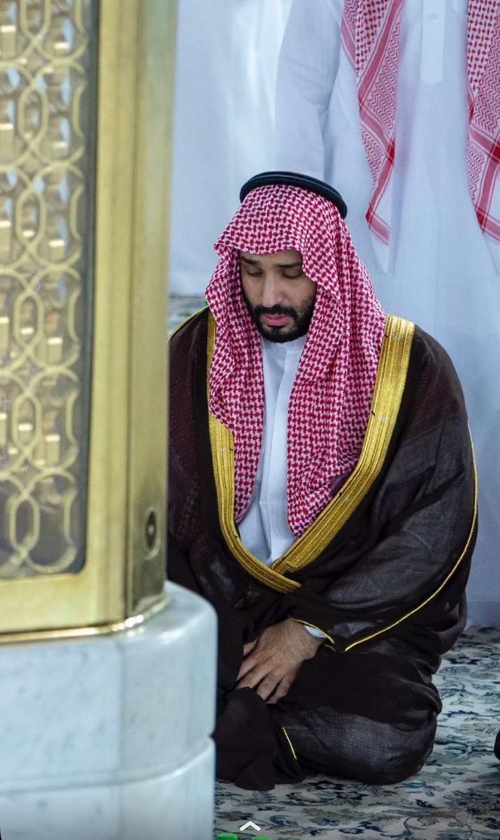 rainingladyy's tweet photo. "جعلت مبدأي ألا أبدأ بالعدوان بل اصبر عليه ،حتى إذا لم يبق للصبر مكان ضربت ضربتي وكانت القاضيه "

✨عبدالعزيز بن عبدالرحمن آل سعود ✨

#السعودية_العظمى https://t.co/RF1CkTghZl