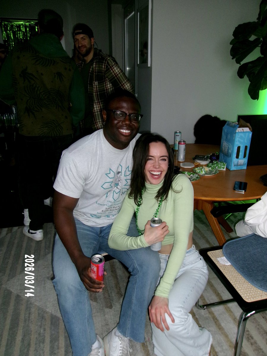 nxmsxs's tweet image. $80 Kodak, I love youu
#Kodakpixpro