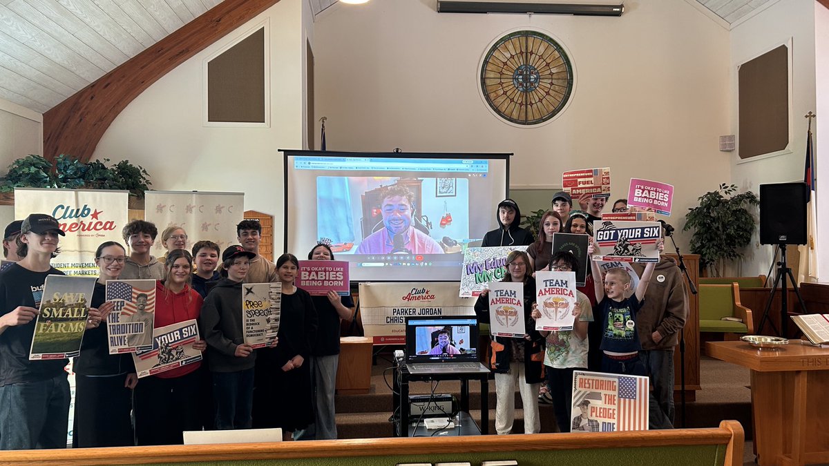 MichelleE tweet media