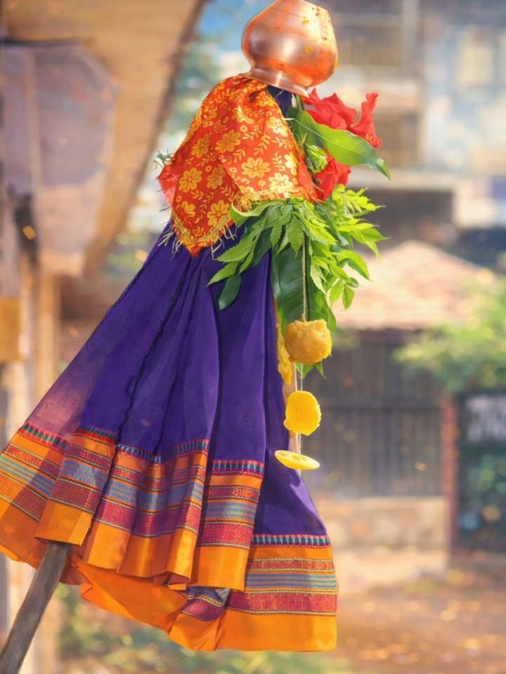Andykany's tweet photo. “नव्या वर्षाची गुढी उभारली की,
यश, आनंद आणि समृद्धी आपोआप येते…” 🌿✨

गुढीपाडव्याच्या या शुभ दिवशी
तुमच्या आयुष्यात सुख, शांती आणि भरभराट नांदो 💫

नवीन सुरुवात… नवीन स्वप्नं… नवीन यश! 🚩 https://t.co/vQZFBsANjk