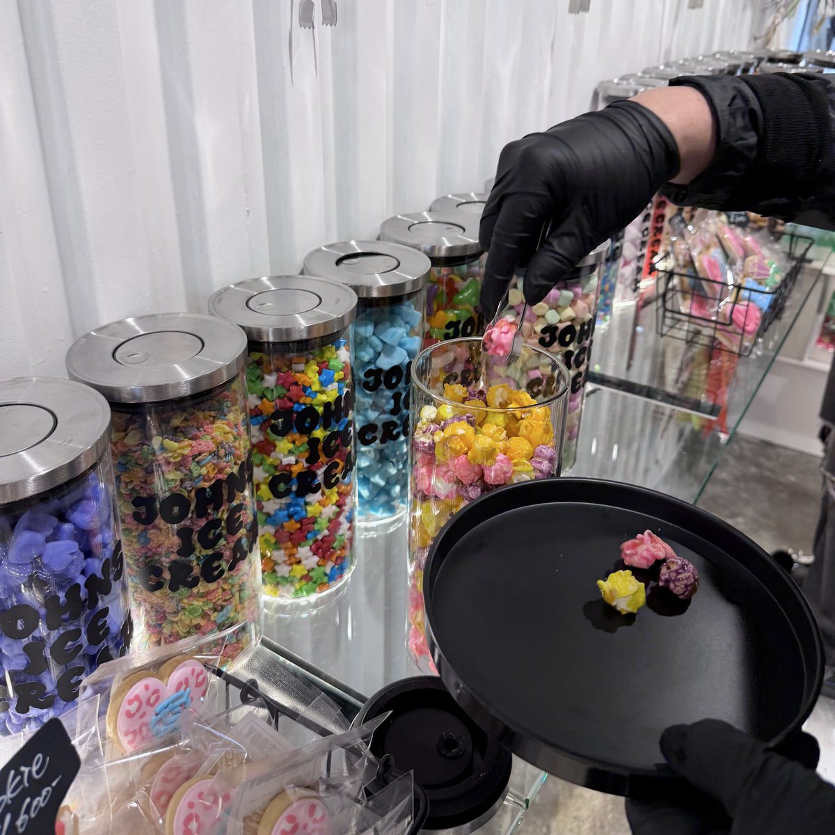 SHIBUYA109 tweet media