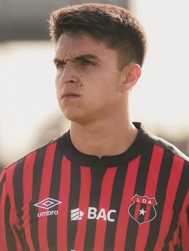 Tribu Rojinegra 🦁 tweet media