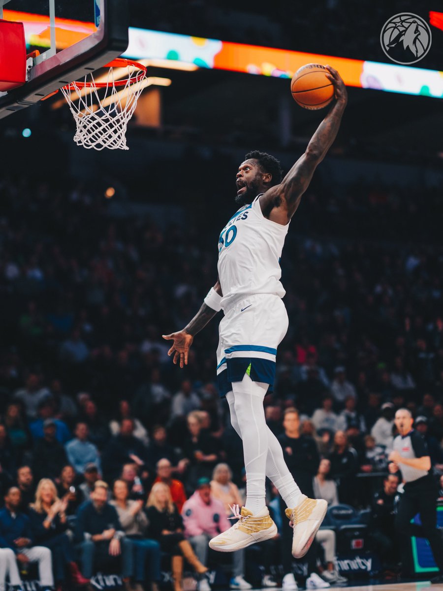 Wolves Lead tweet media