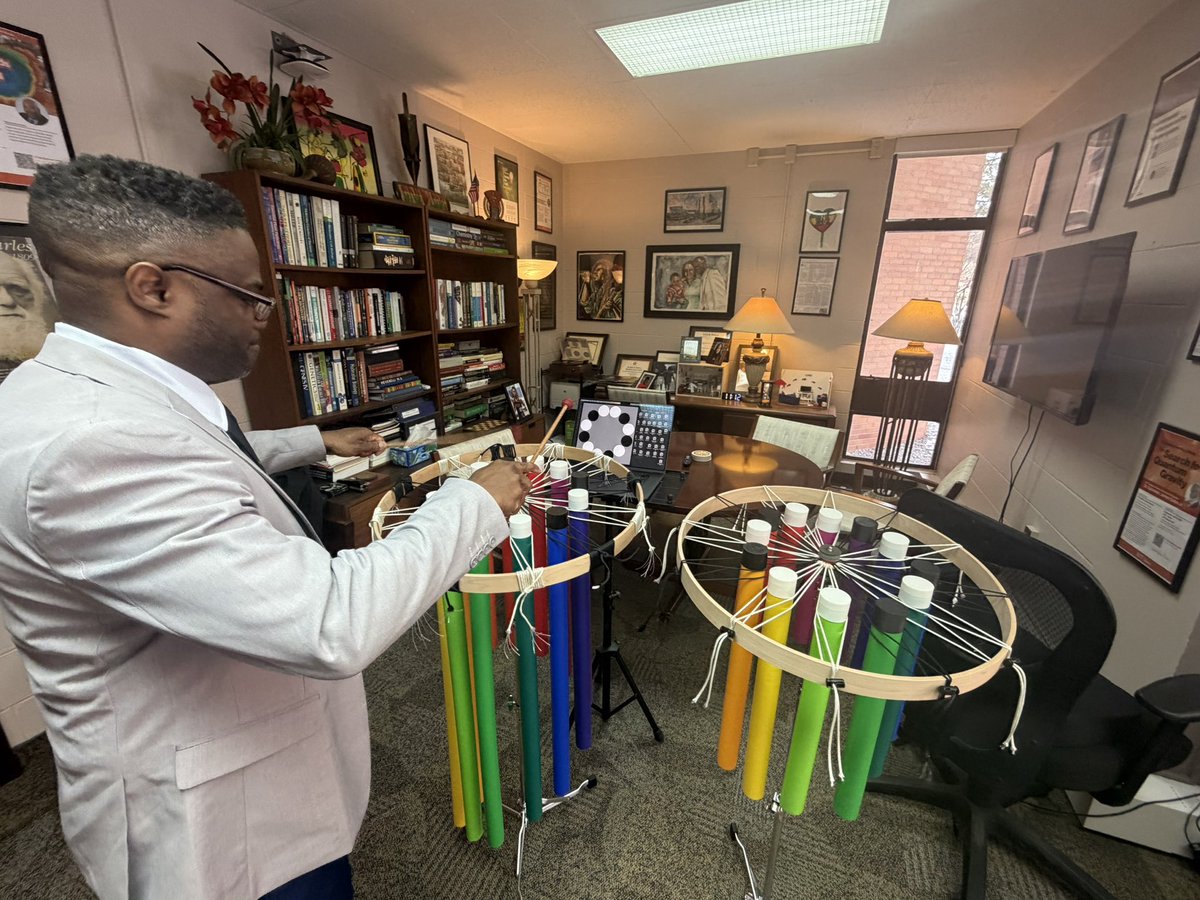 André O. Hudson, PhD tweet media