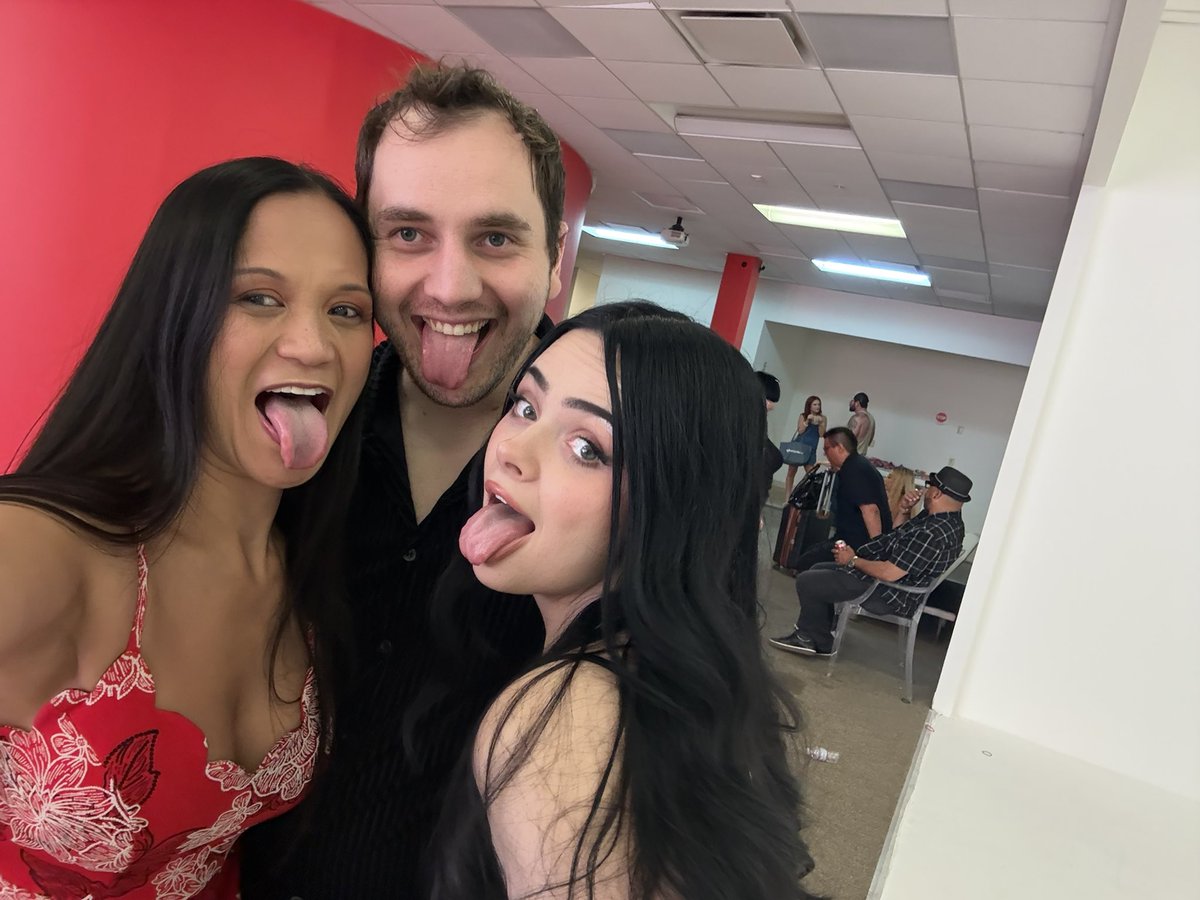 JazmineCruz- Pinay Powerhouse EXXXOTICA CHICAGO tweet media