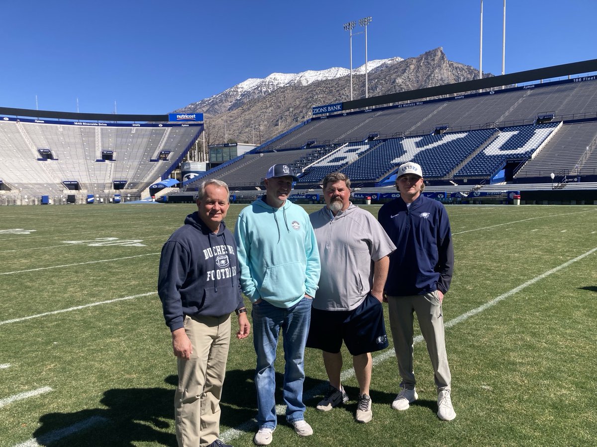 Tom Clark tweet media