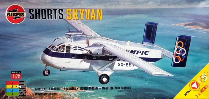 a30aew's tweet photo. I have the #Airfix Short (or Shorts) #Skyvan underway alongside the #MiG21UM. It had been hanging around the table for a couple of weeks, so I decided to crack on with it.
The #buildthread with updates here:
https://t.co/vu6xuHVeNz https://t.co/RqKKlFM8bb