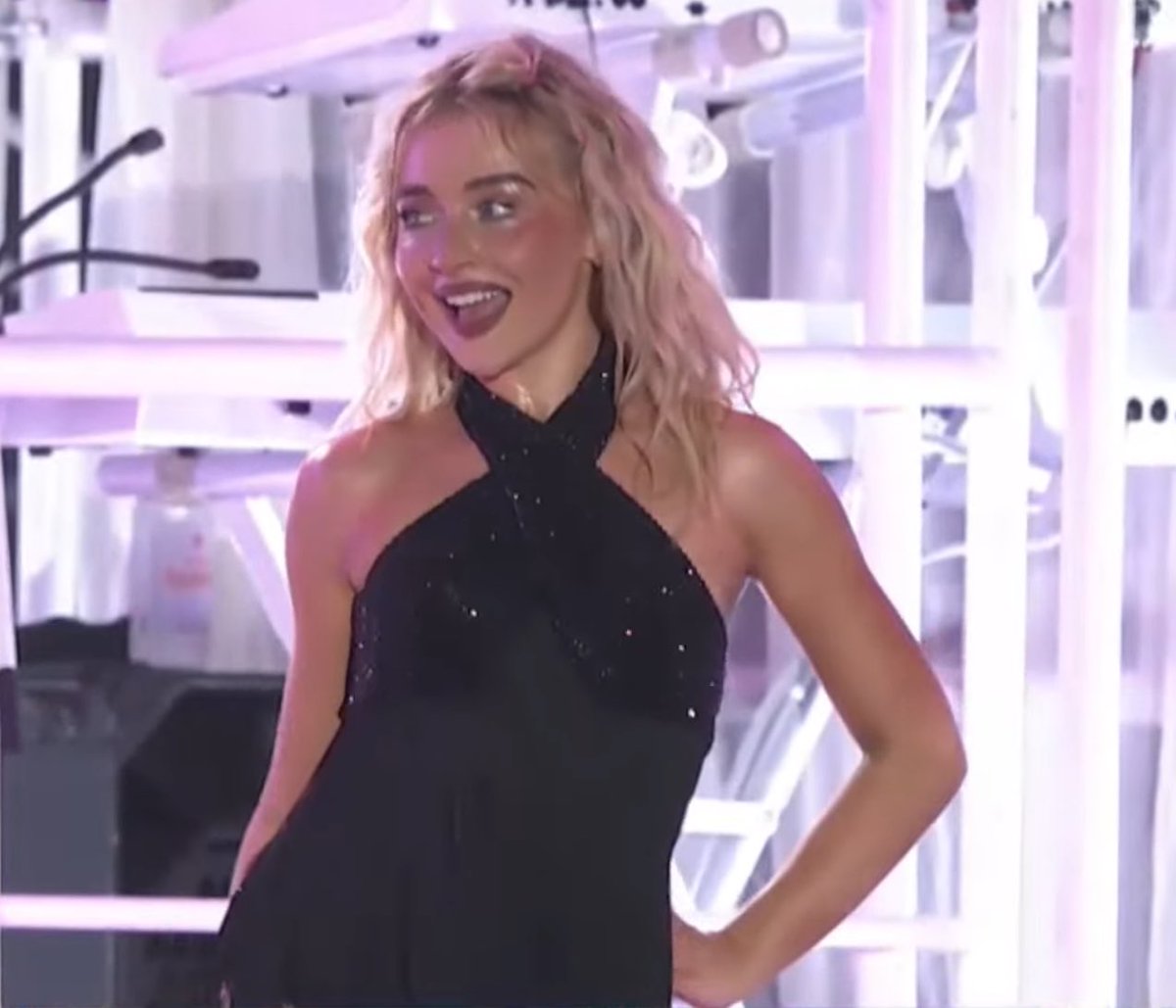 agos ੯‧̀͡⬮ ARGENBRINA tweet media