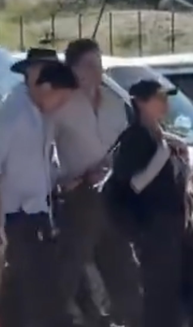 savahanna tweet media