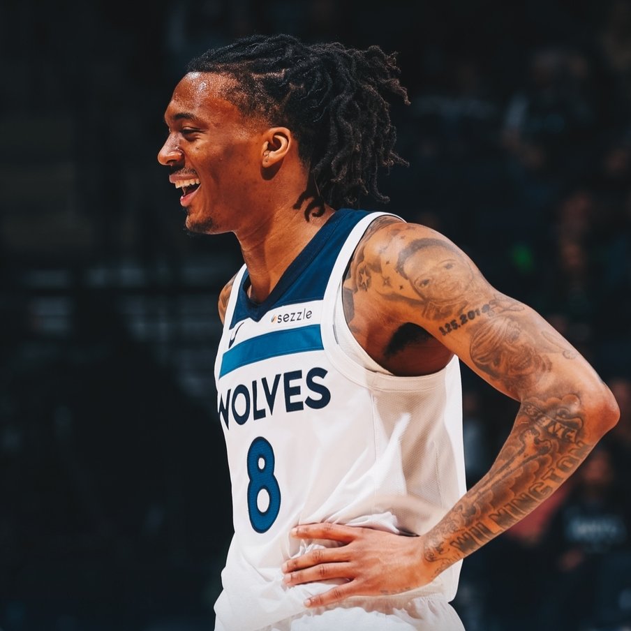 Wolves Lead tweet media