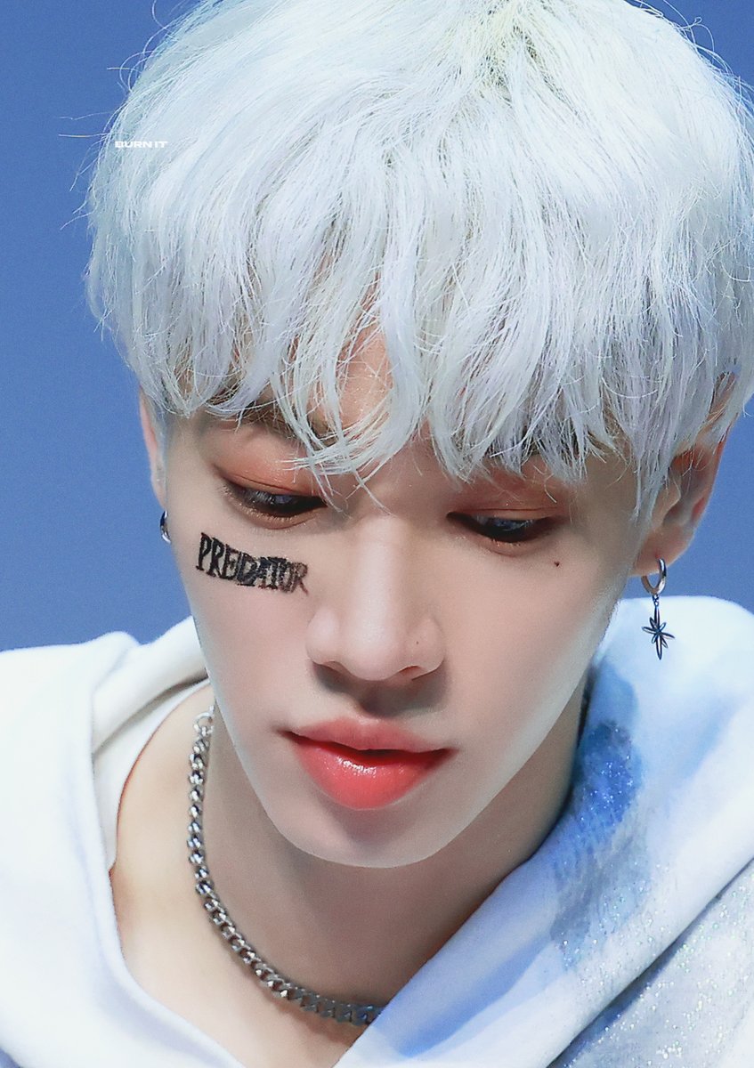 BURNIT0330's tweet photo. 230421 여백없이 꽉찬 이목구비 보구 인형인줄 알앗슨

#하이라이트 #이기광 #LEEGIKWANG #HIGHLIGHT #비스트 #BEAST @900_330 https://t.co/MHtbJgY0AB