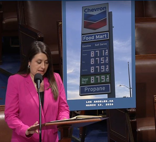 House Republicans tweet media