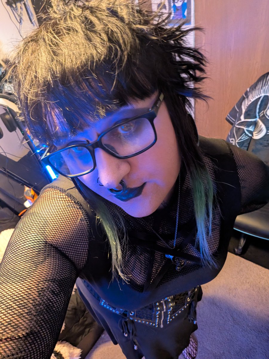 ToxicSwampling🏳️‍⚧️ tweet media