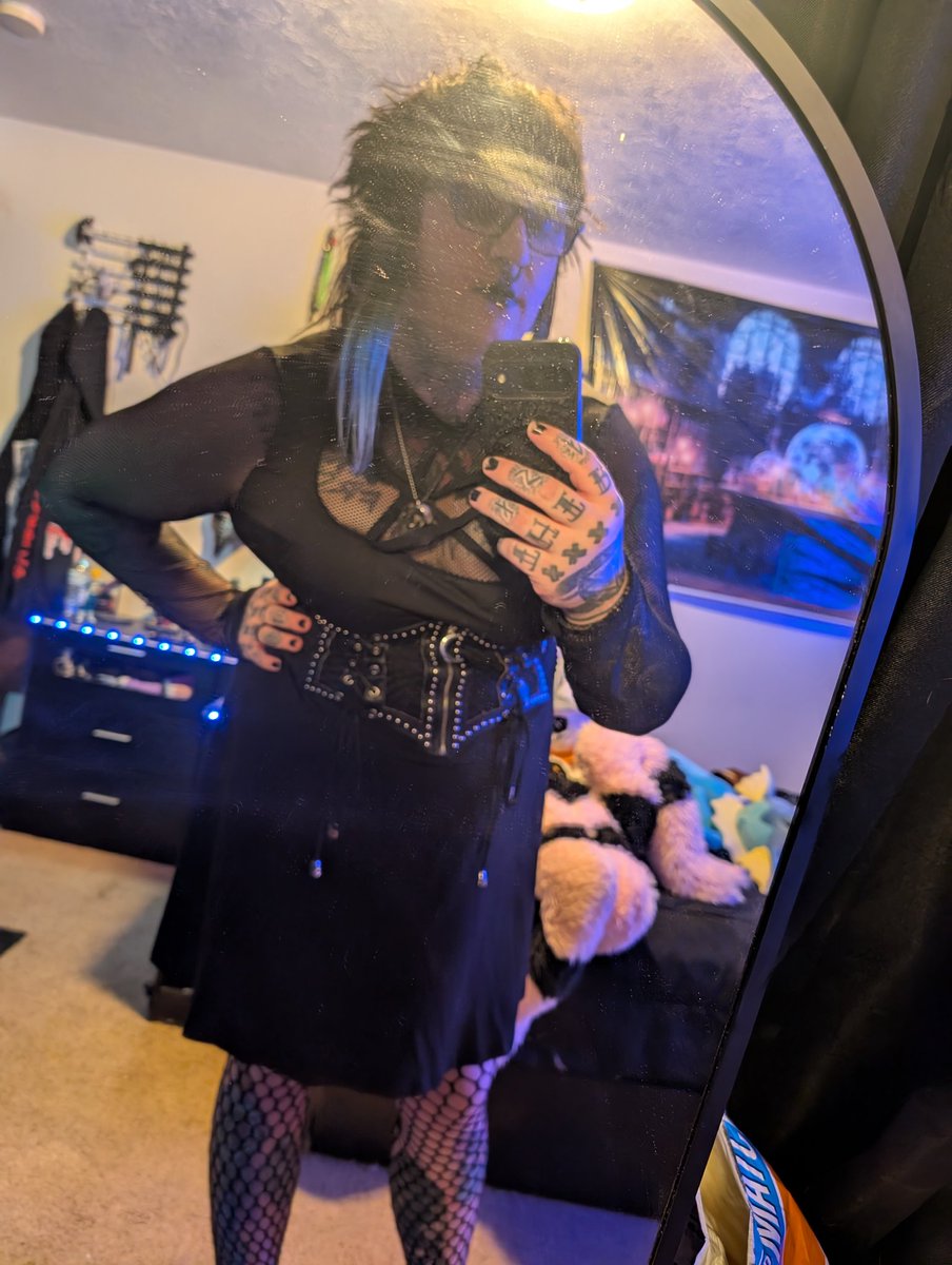 ToxicSwampling🏳️‍⚧️ tweet media