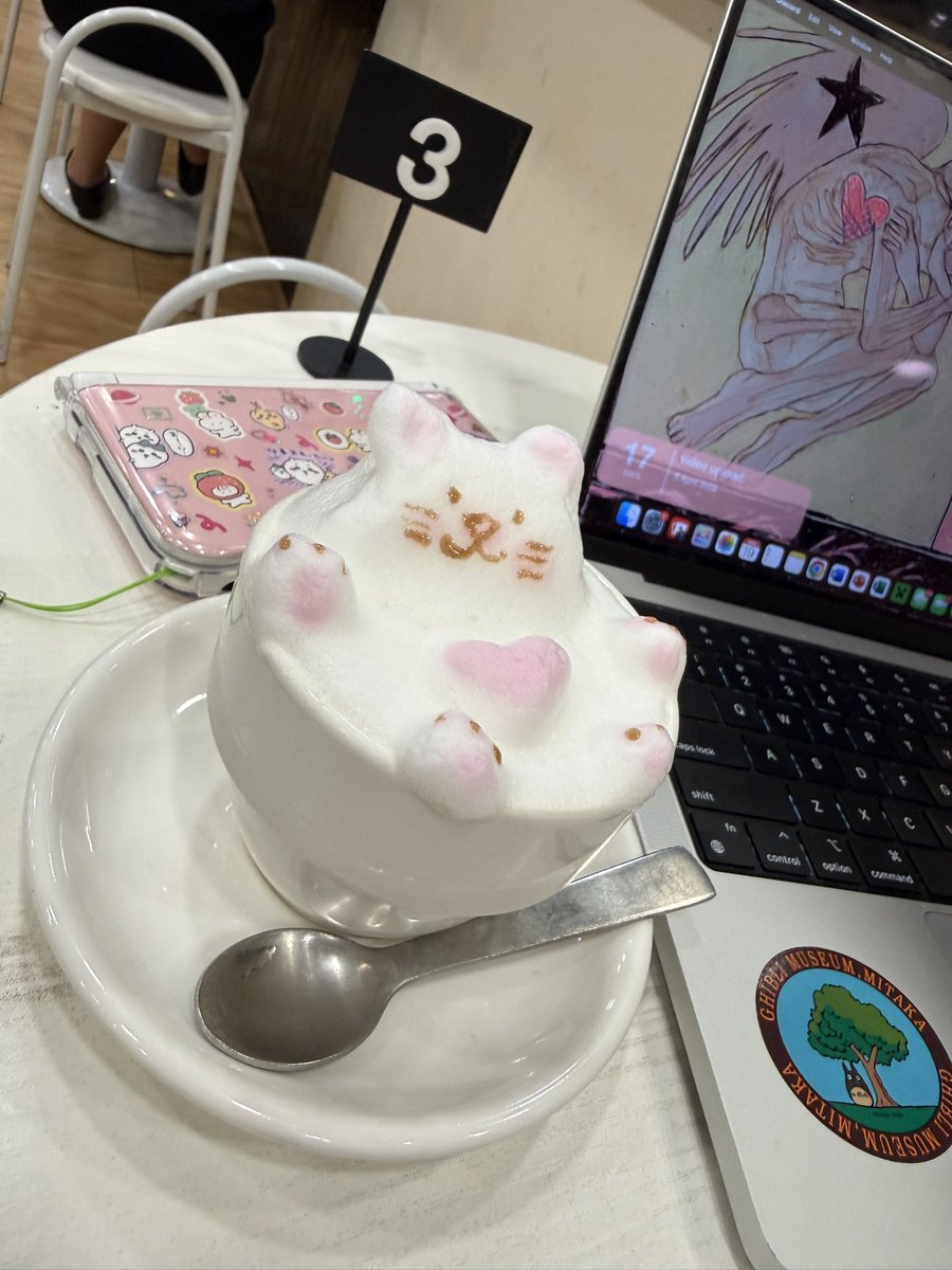 maddy millkberry tweet media