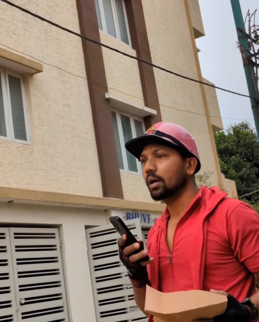 Ayesha Majid Khan tweet media