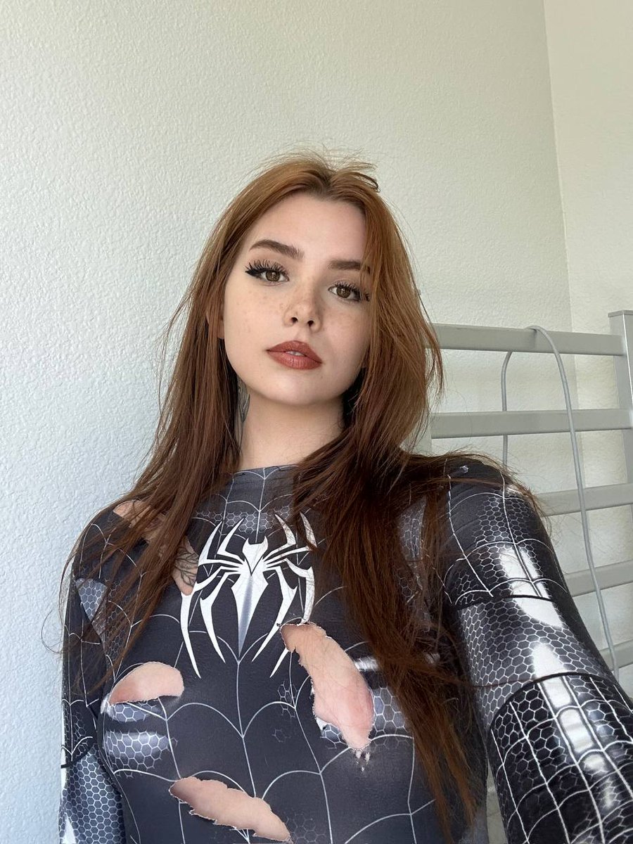 still single btw 💙 who wants to shoot their shot