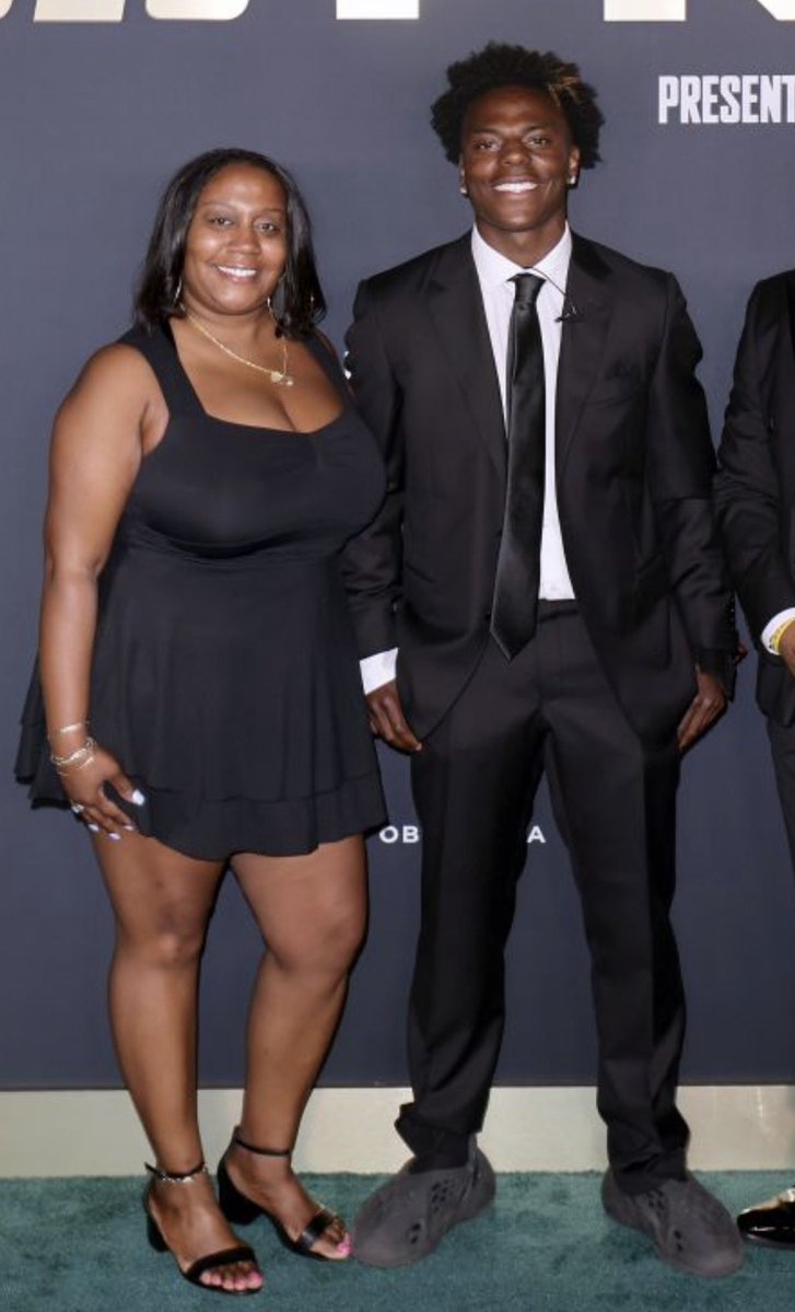 Tendencias Stream tweet media