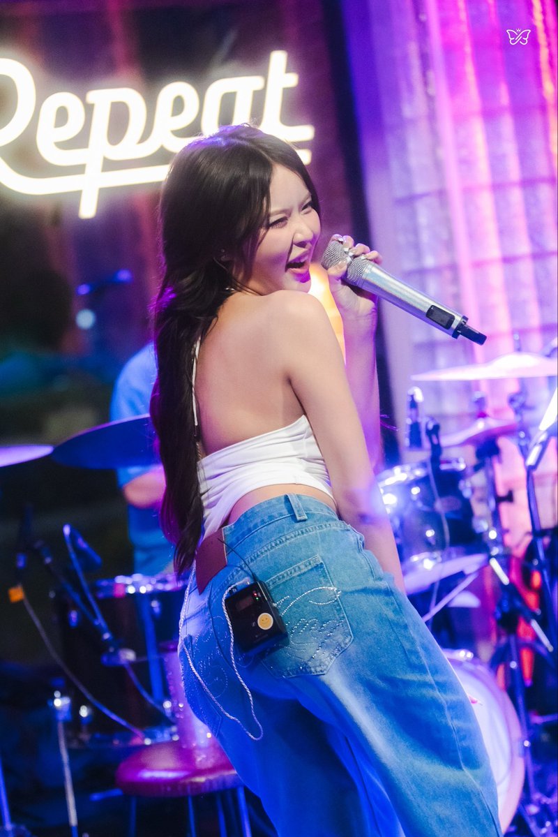 MOBYE Fanbase 🦋 tweet media