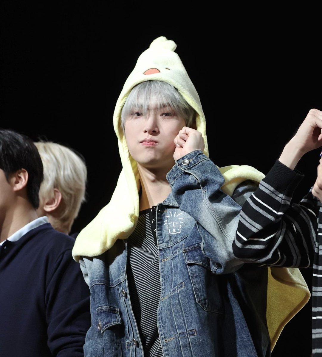 _fix_woo tweet media