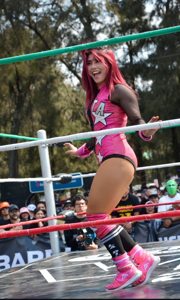 𝐋𝐀 𝐂𝐀𝐓𝐀𝐋𝐈𝐍𝐀💕✨ tweet media