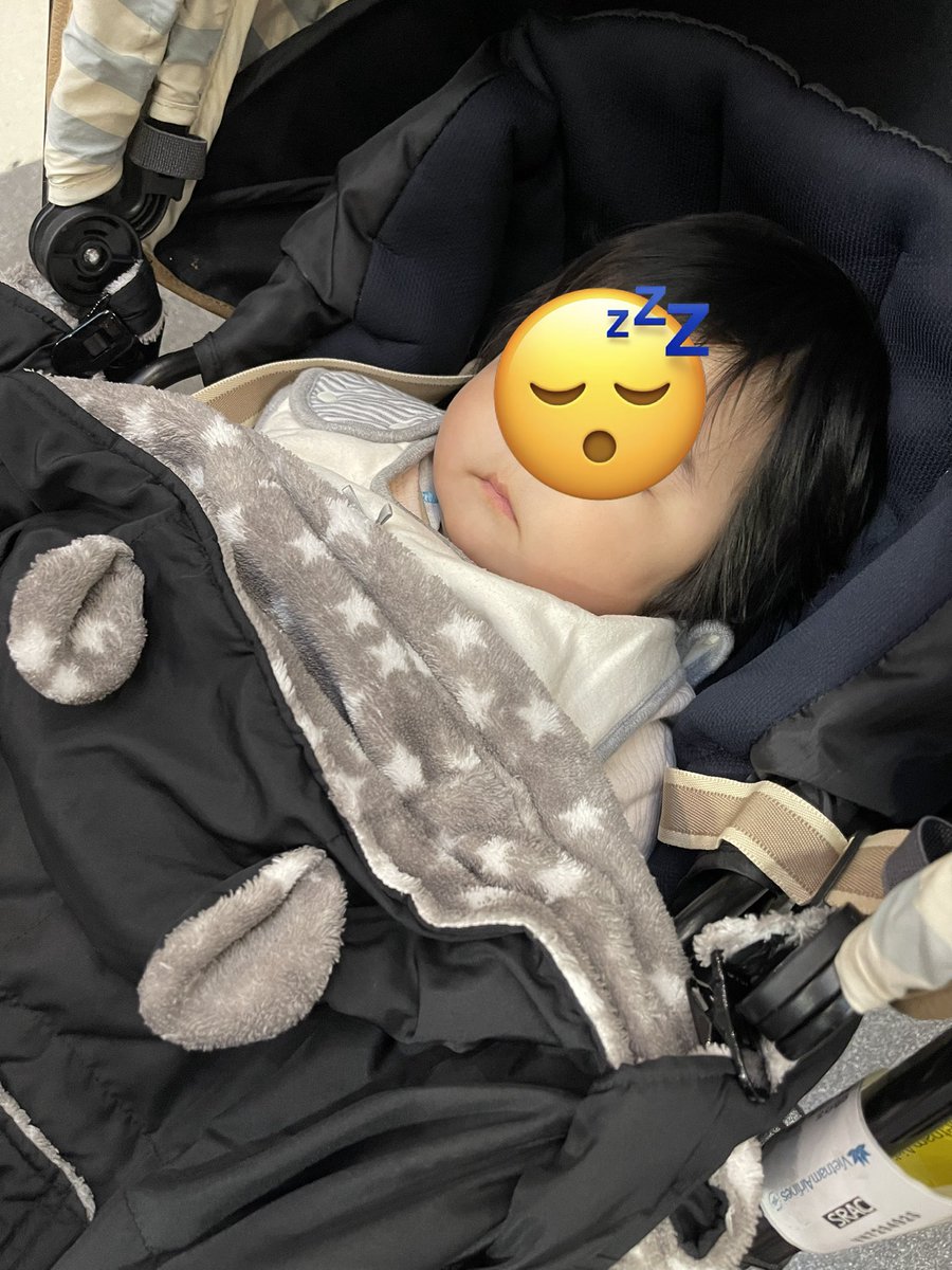 MediocreWalker tweet media