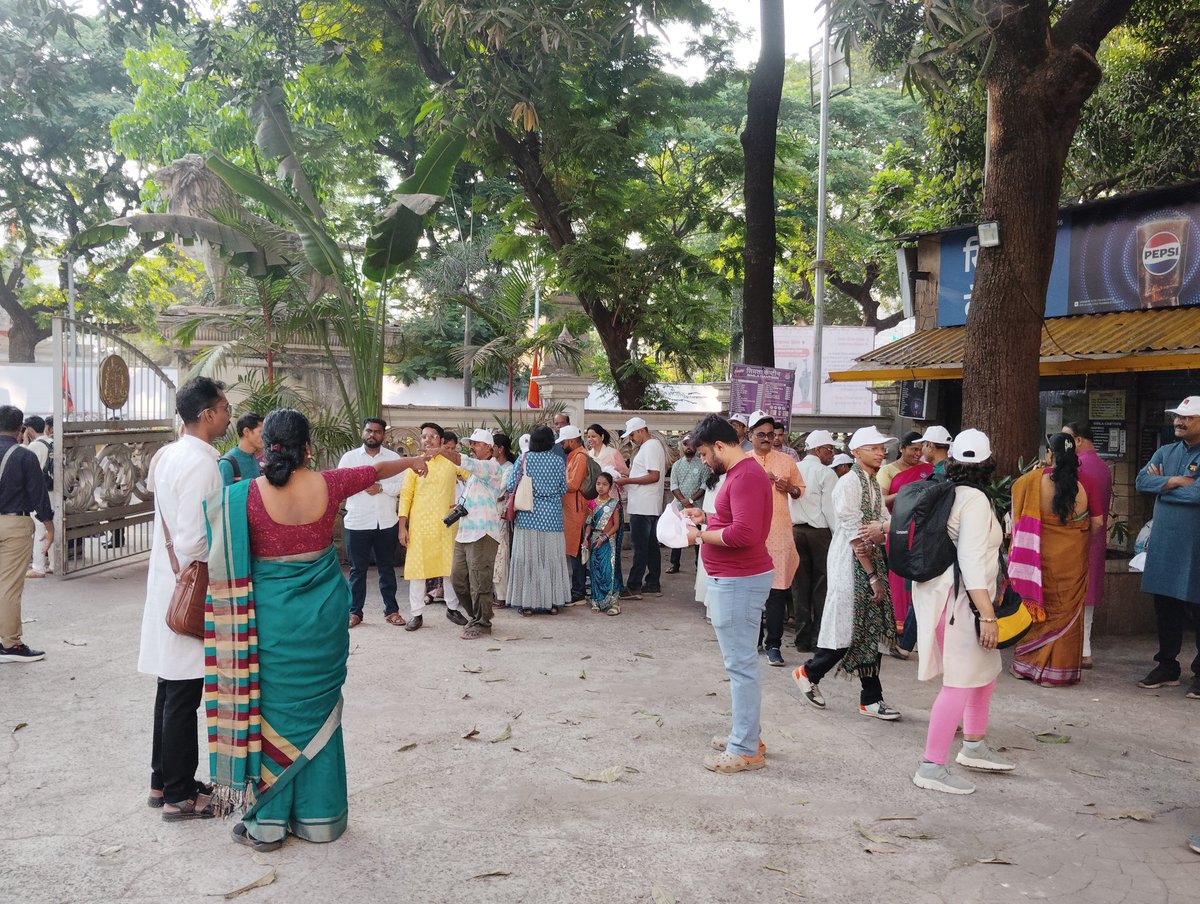 मराठी अभ्यास केंद्र tweet media