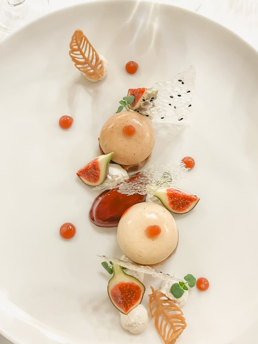 フランス観光局 tweet media