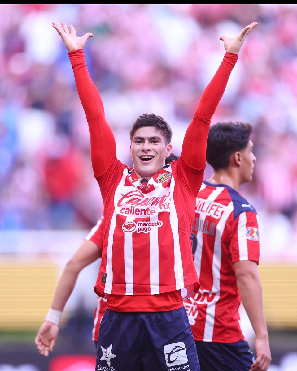 René Tovar tweet media