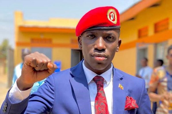 MaserukaRobert's tweet image. “Change will not come if we wait for some other person or some other time.” - @BarackObama 

My fellow Ugandans , that person is us. That time is now. We didn’t pick up the red beret to wait. We picked it up to work. Good morning. 🔴🇺🇬
#NUP #PeoplePower