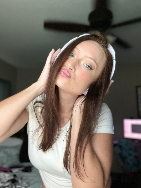 Sarah ✨ tweet media