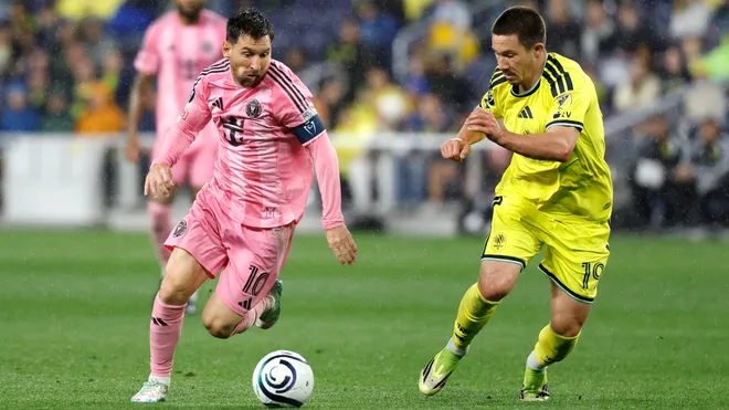 Messi Fanatic tweet media