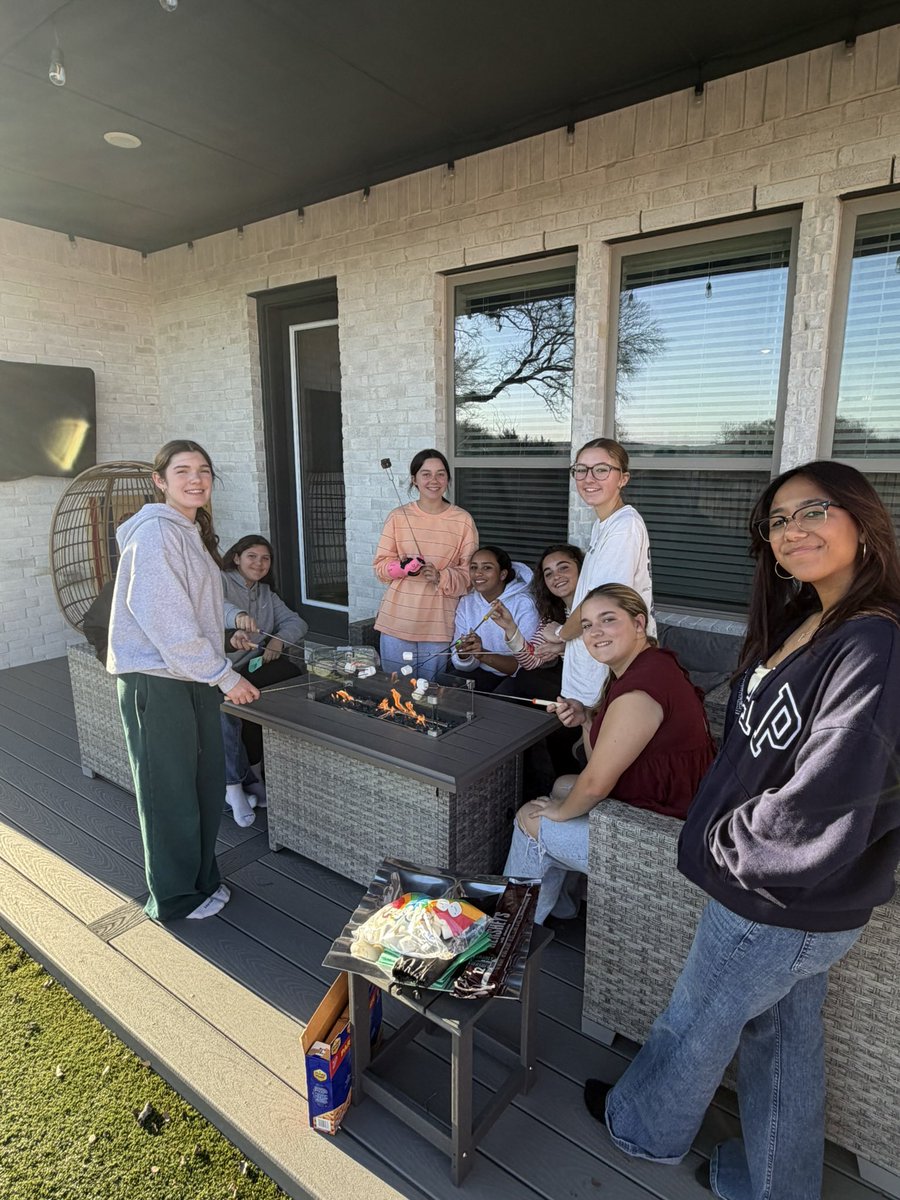 MBHS Bronco Softball tweet media