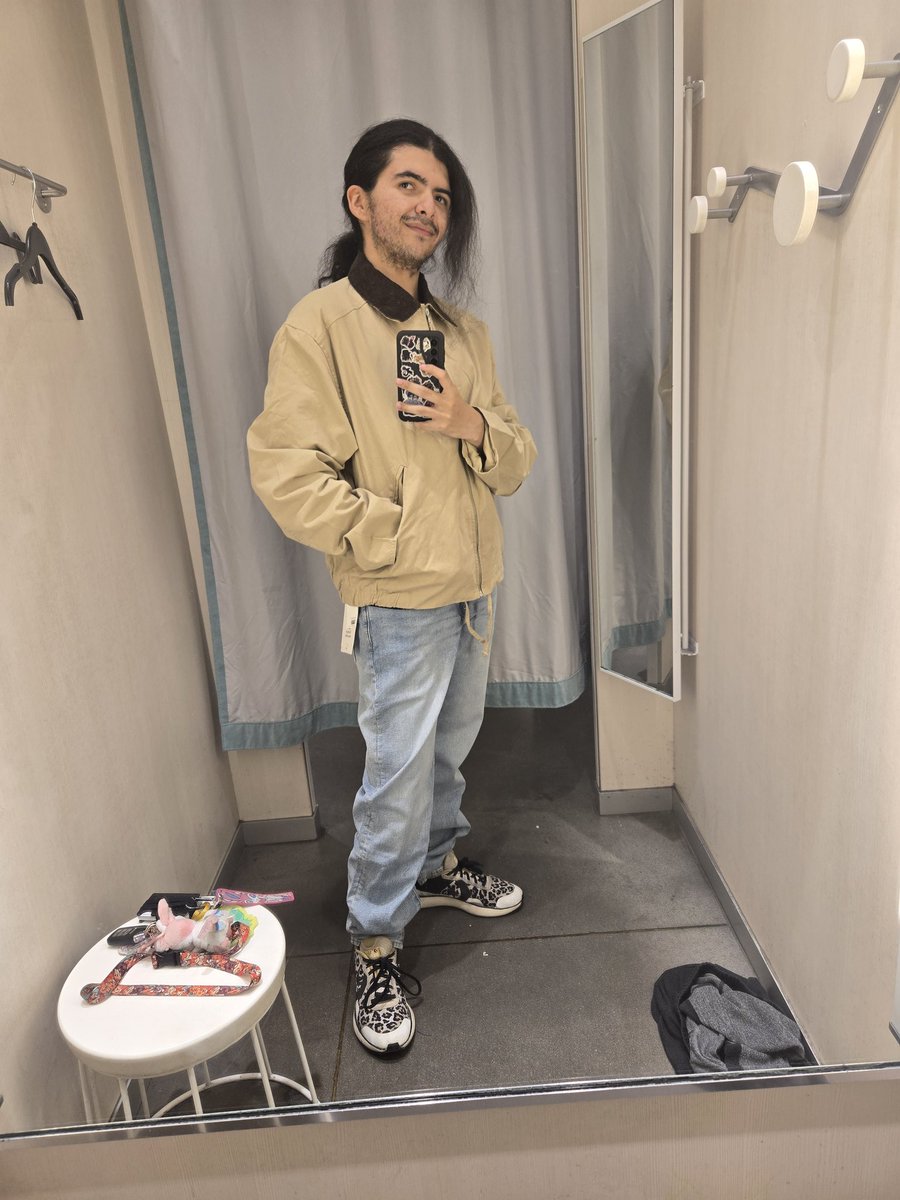 JakeSnep tweet media